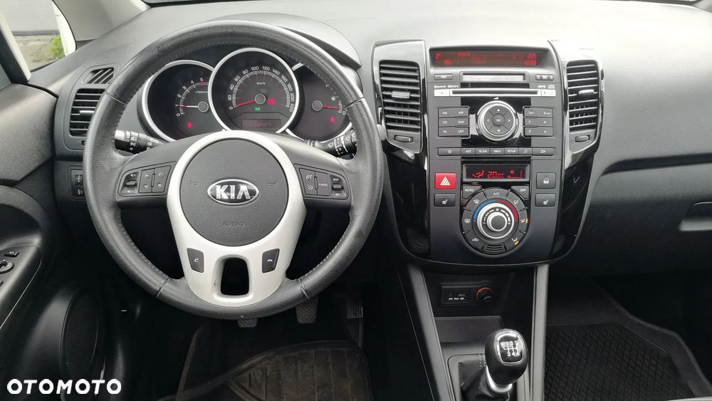 Kia Venga 1.6 CRDi XL - 10