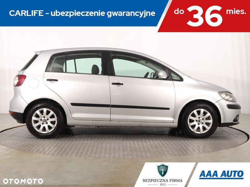 Volkswagen Golf Plus - 8