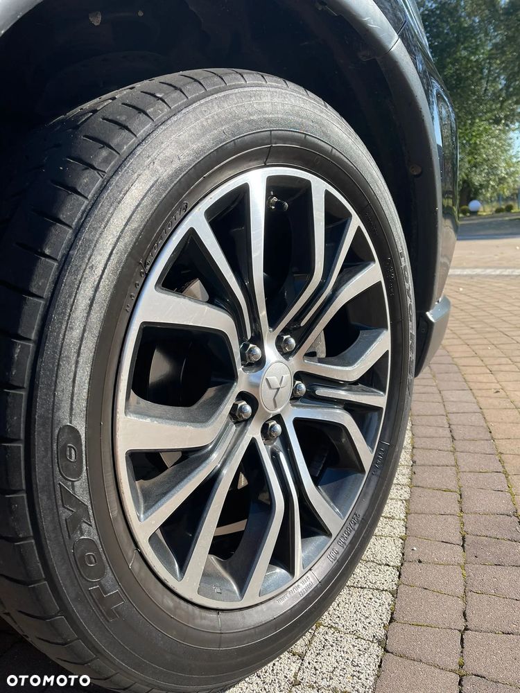 Mitsubishi Outlander - 14