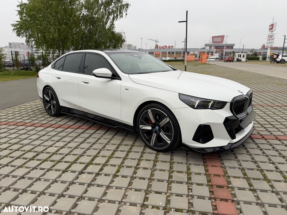BMW Seria 5 - 16