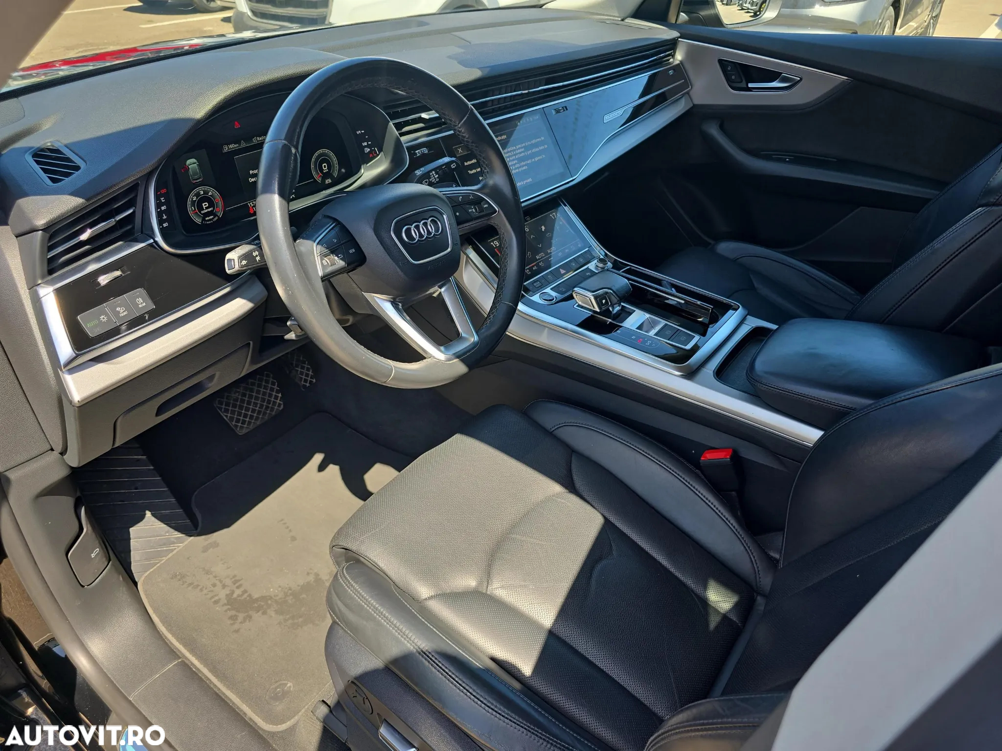 Audi Q8 - 10