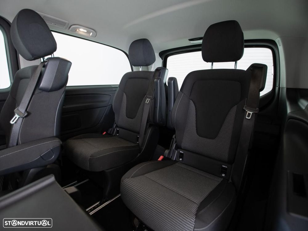 Mercedes-Benz EQV 300 Longa - 11