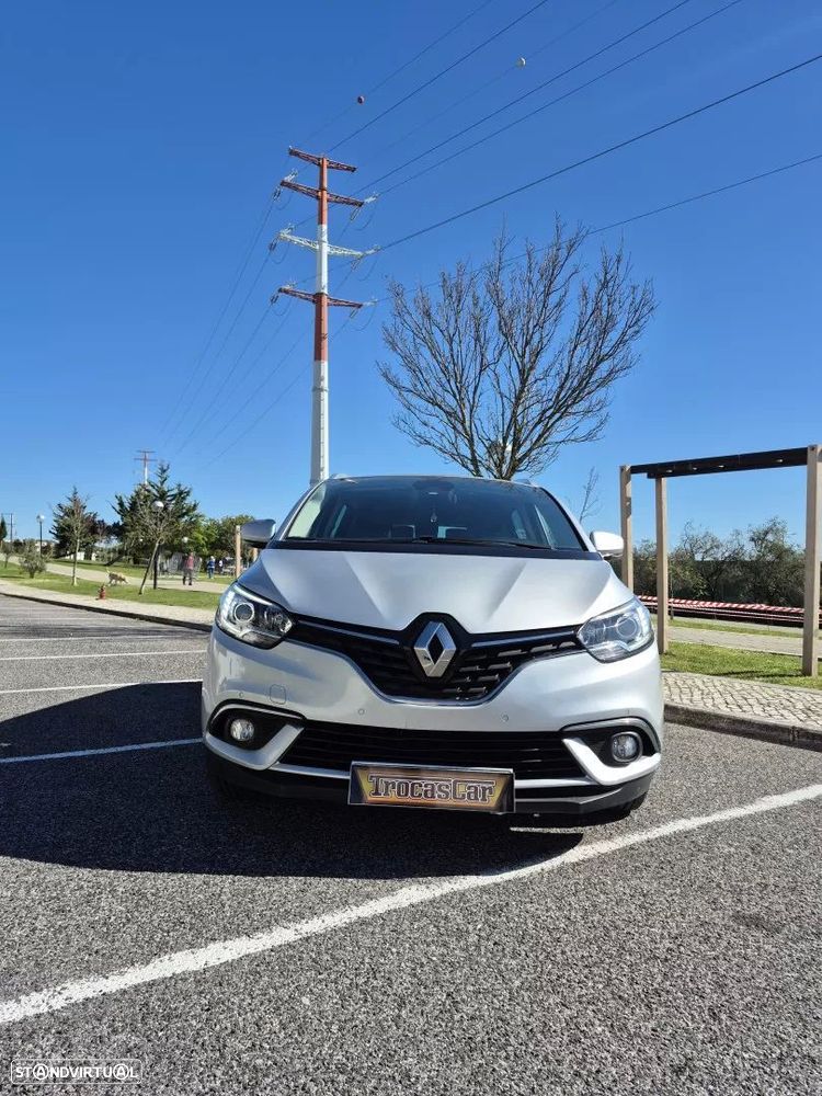 Renault Grand Scénic - 1