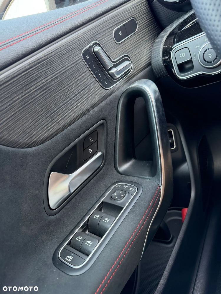 Mercedes-Benz CLA AMG 35 mHEV 4-Matic 8G-DCT - 18