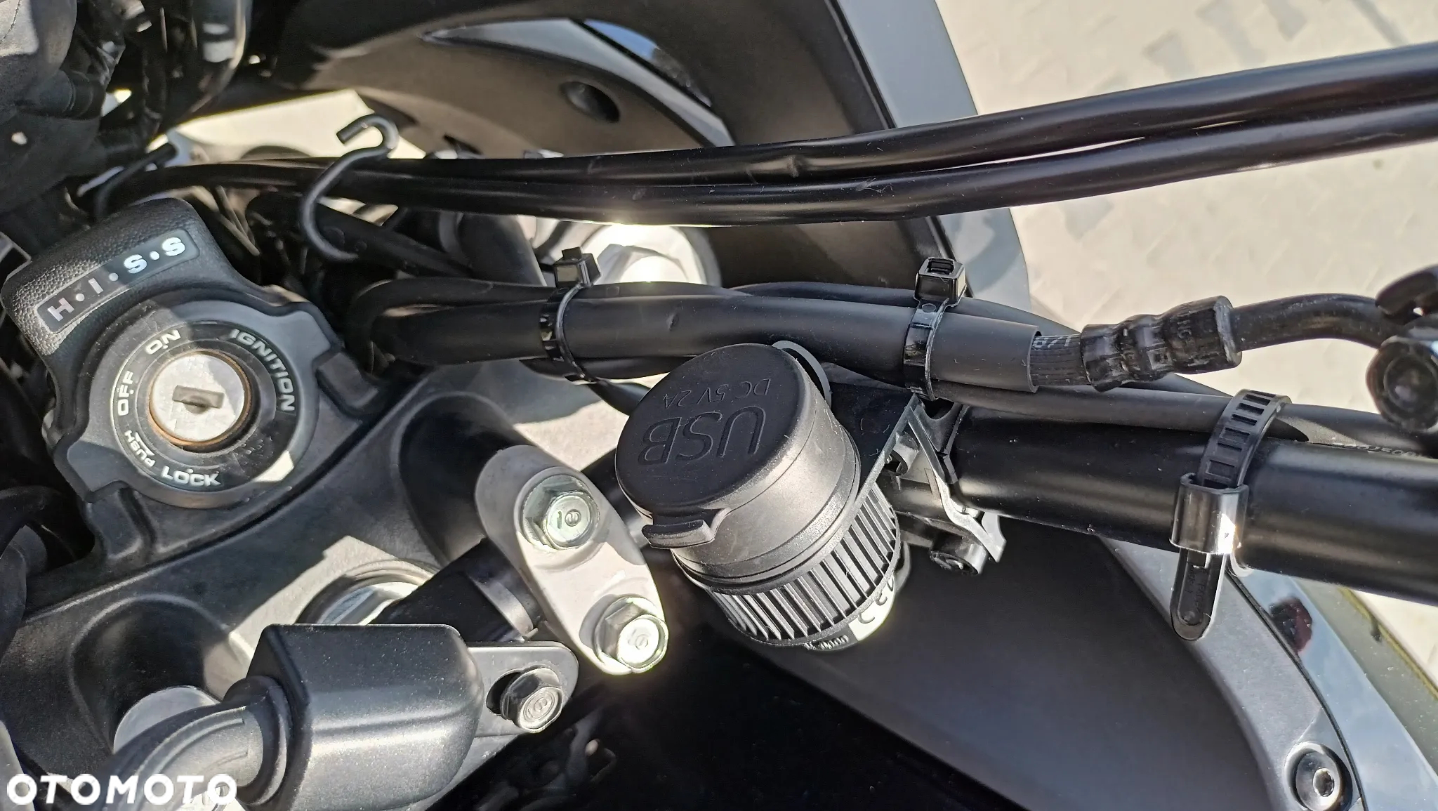Honda VFR - 7