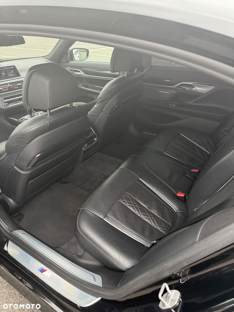 BMW Seria 7 740Li sport - 6
