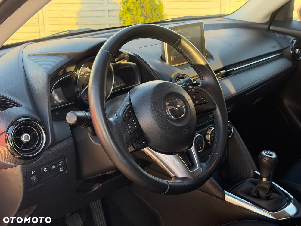 Mazda 2 SKYACTIV-G 90 Red Edition - 10