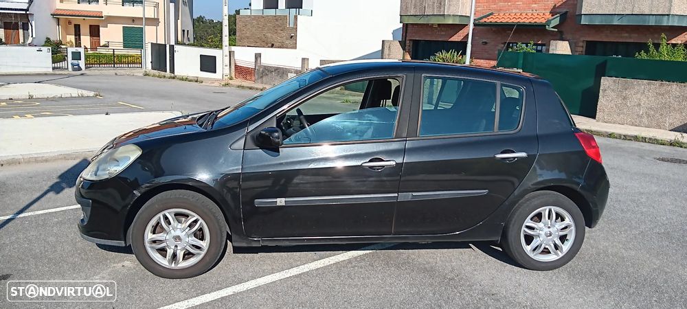 Renault Clio 1.2 16V Dynamique - 2