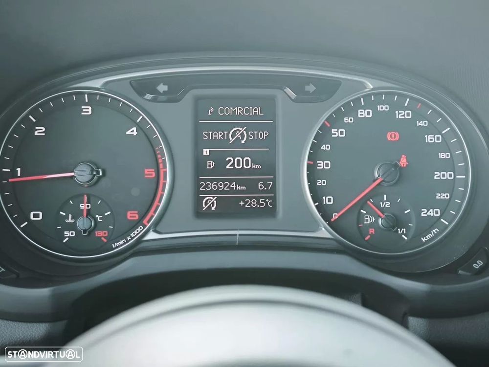 Audi A1 1.6 TDI Sport - 32