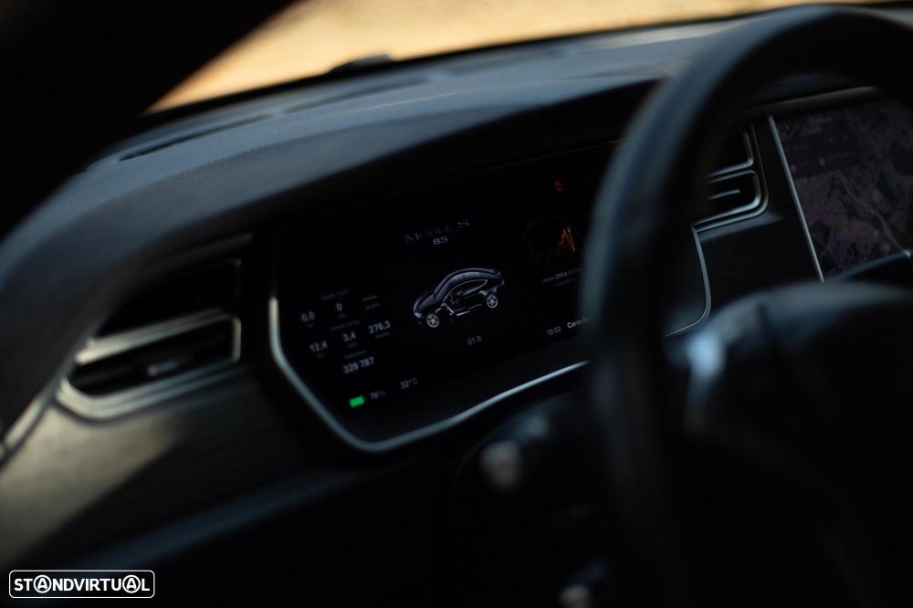Tesla Model S Standard - 9