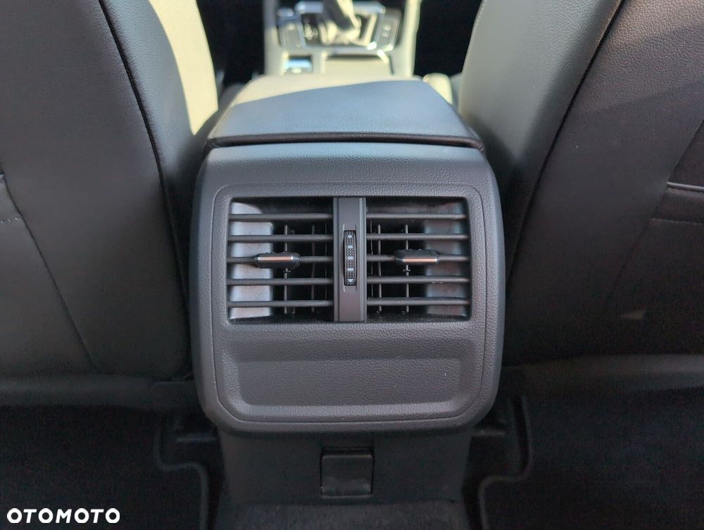 Volkswagen Arteon 2.0 TSI GPF Elegance DSG - 12