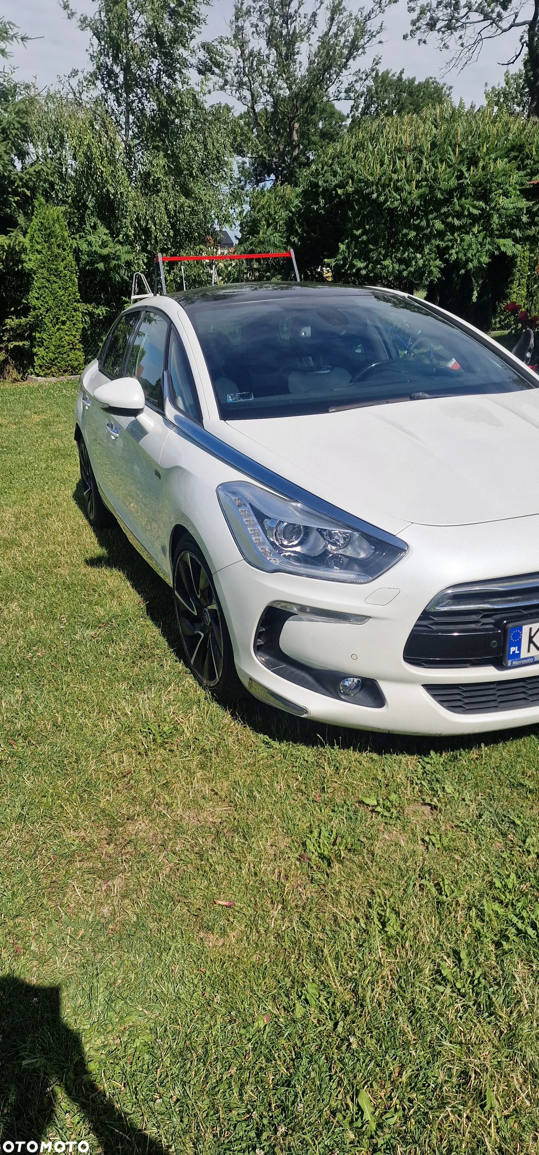 Citroën DS5 2.0 HDi Hybrid4 SoChic MCP - 3