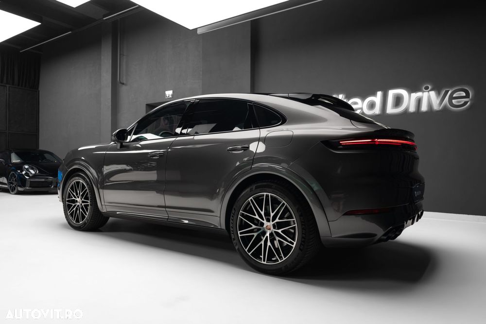 Porsche Cayenne Coupe S E-Hybrid Tiptronic S - 8