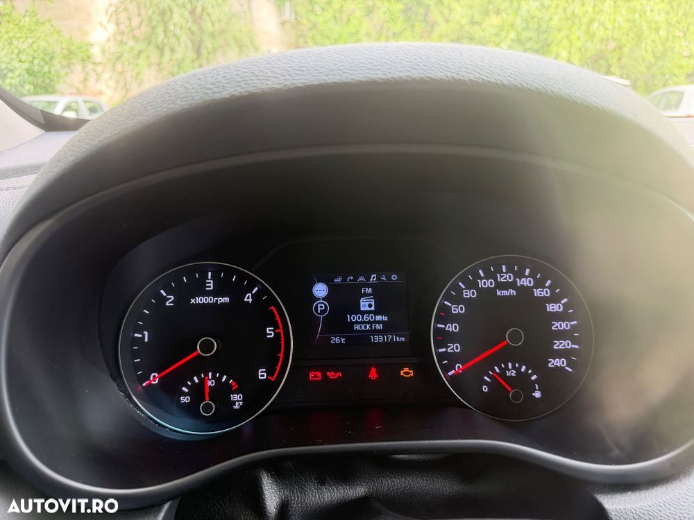 Kia Sportage 2.0 DSL 6AT 4x4 Style - 7
