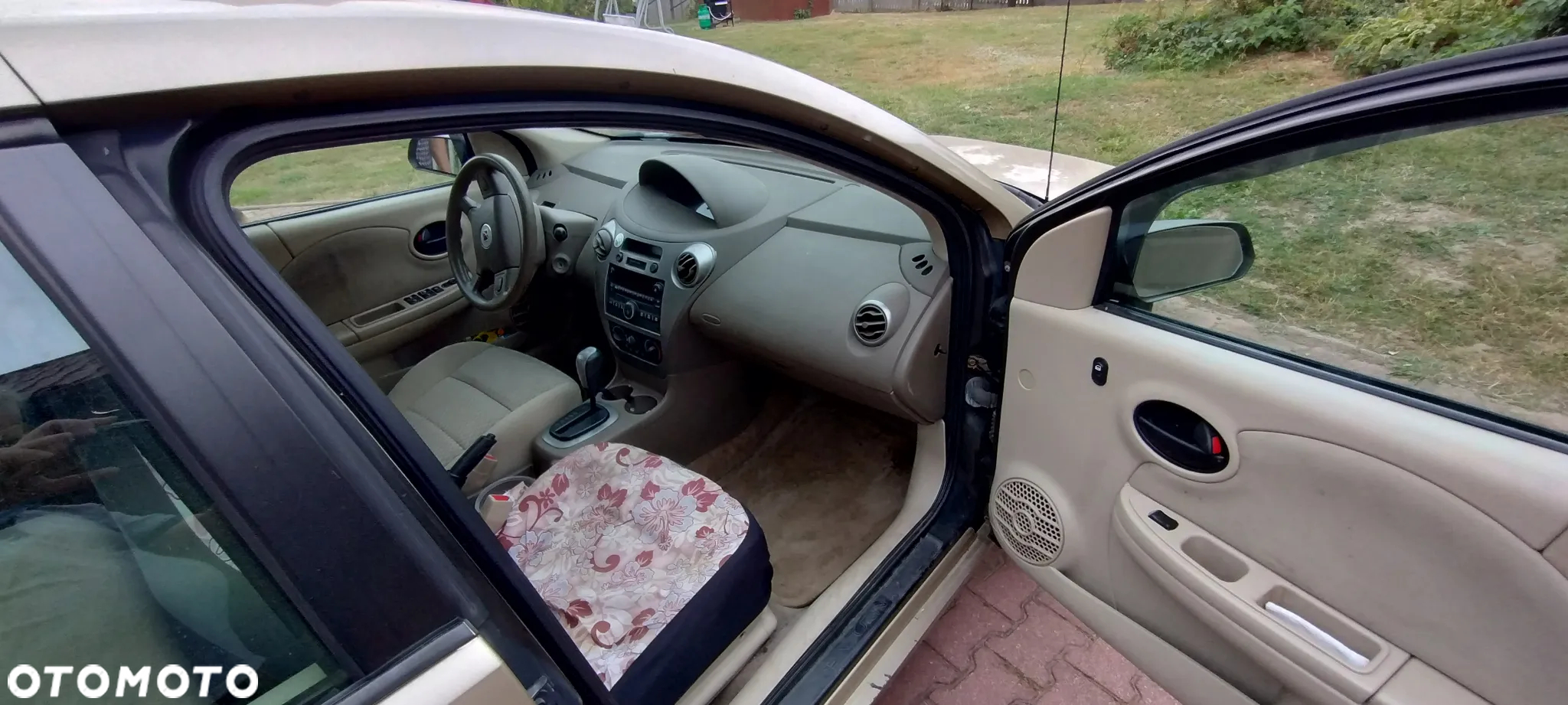 Saturn Sky - 6