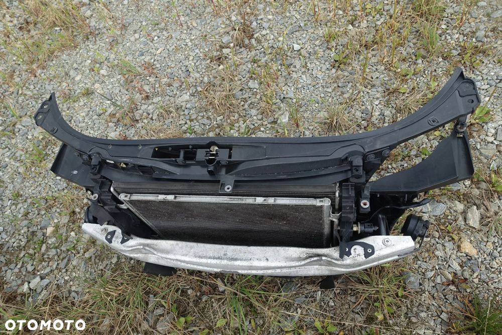WZMOCNIENIE PAS PRZEDNI CHŁODNICE AUDI A4 B7 3.0 TDI AUTOMAT - 3