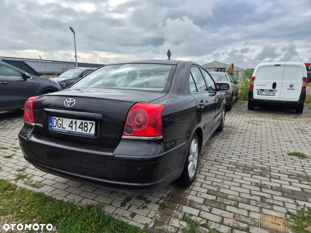 Toyota Avensis 1.8 VVT-i Sol - 6