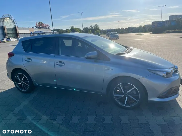Toyota Auris - 5