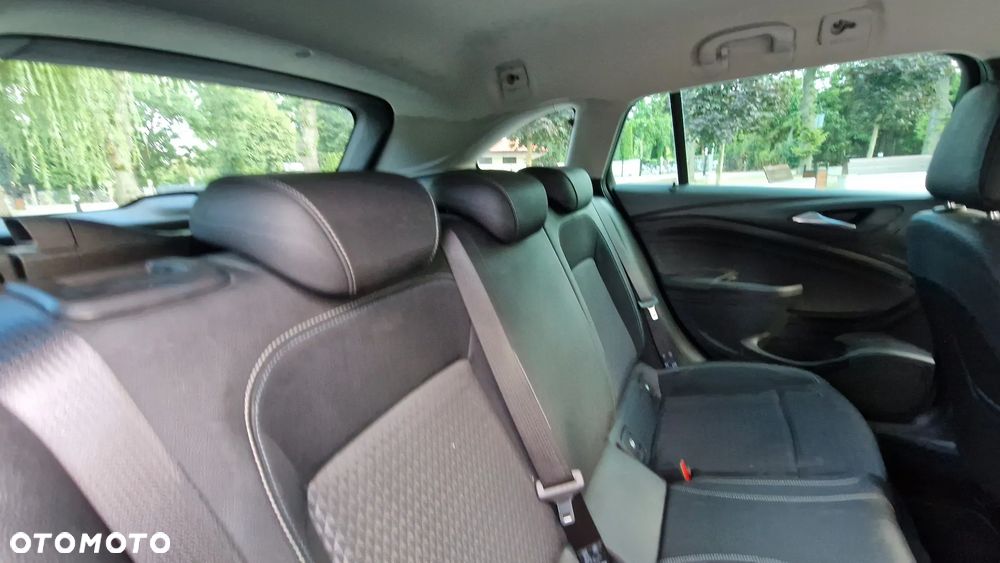 Opel Astra - 22