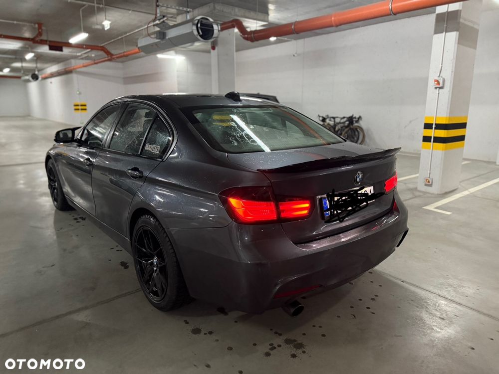 BMW Seria 3 318d DPF Edition Sport - 6