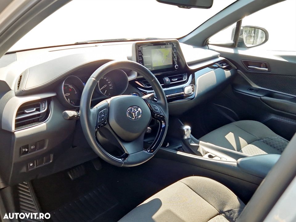 Toyota C-HR 1.8 HSD 122 CP 4x2 CVT C-enter - 18