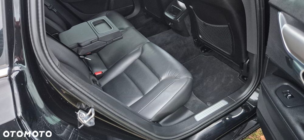 Volvo S90 D4 SCR Momentum - 20