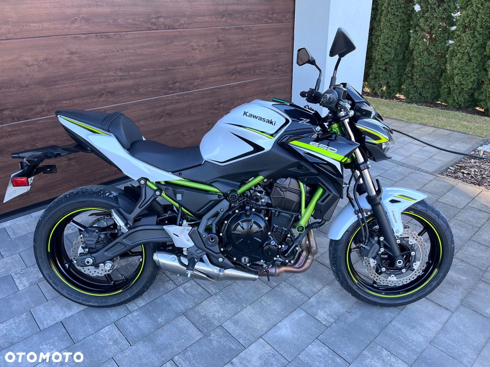 Kawasaki Z 650 - 7