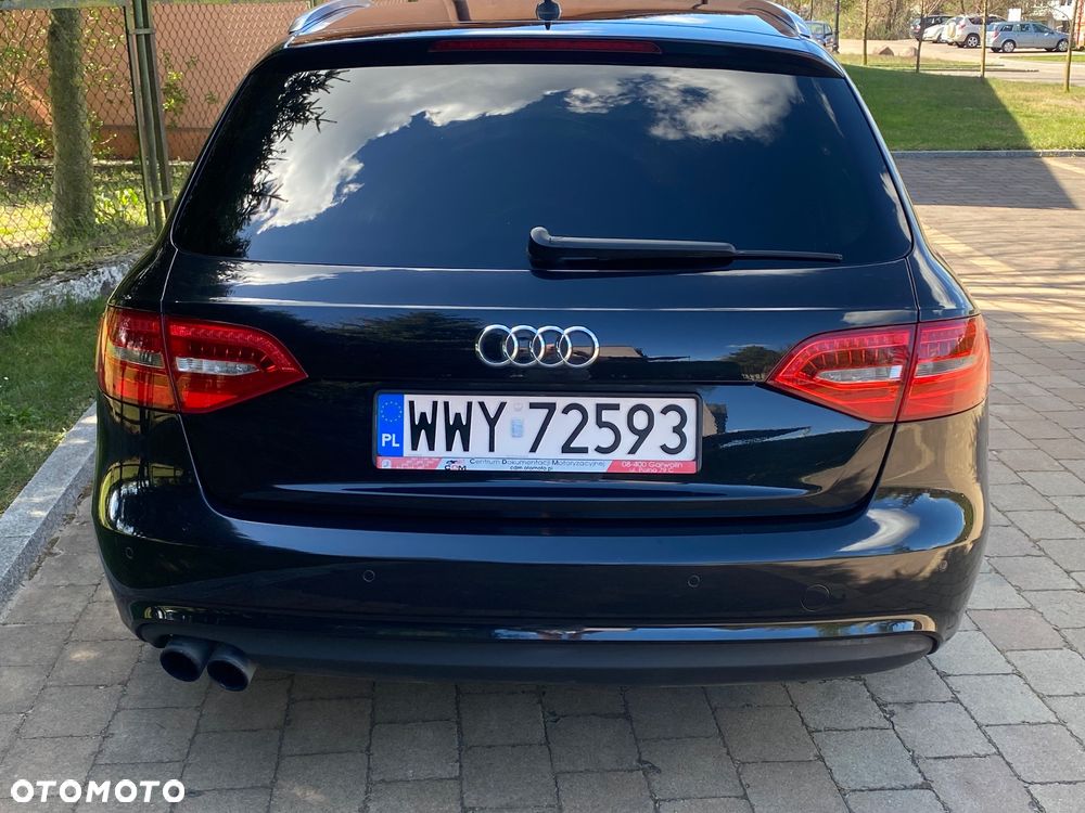 Audi A4 Avant - 10