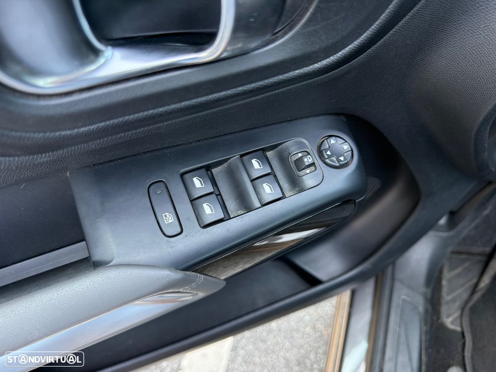 Citroën C5 Aircross BlueHDI 130 S&S EAT8 C-SERIES — fotografia 51