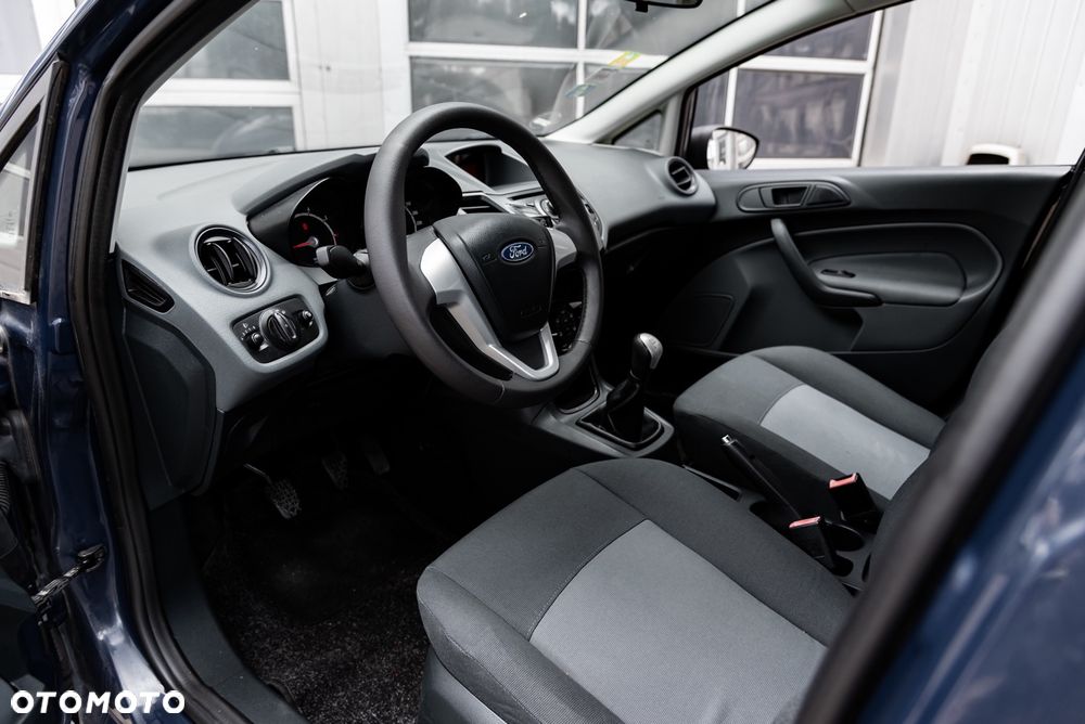 Ford Fiesta - 16