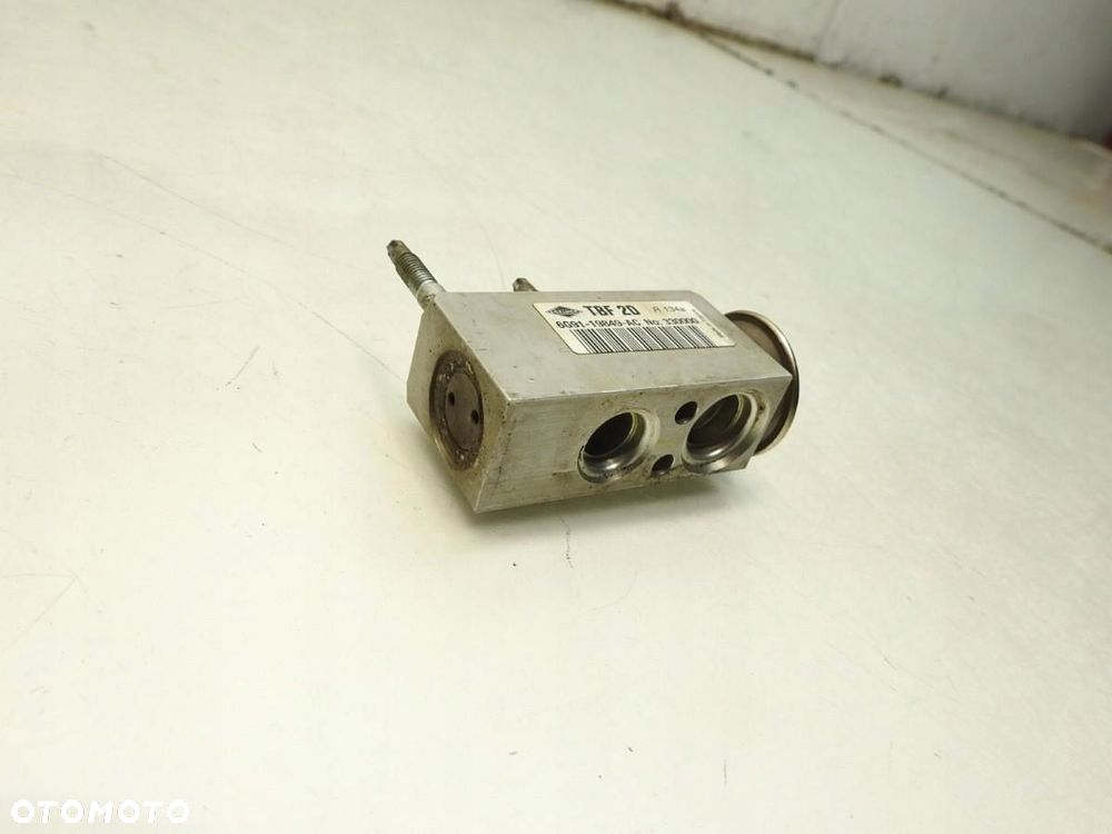 ZAWÓR ROZPRĘŻNY KLIMATYZACJI FORD GALAXY MK2 2.0B 6G91-19849-AC - 3
