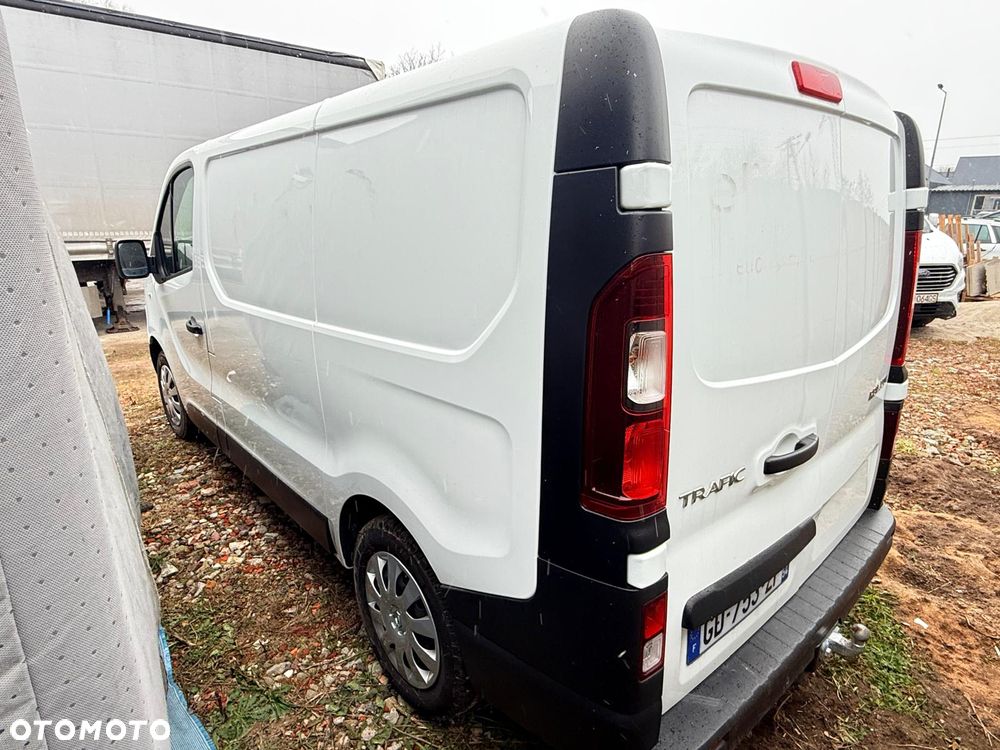 Renault TRAFIC - 4