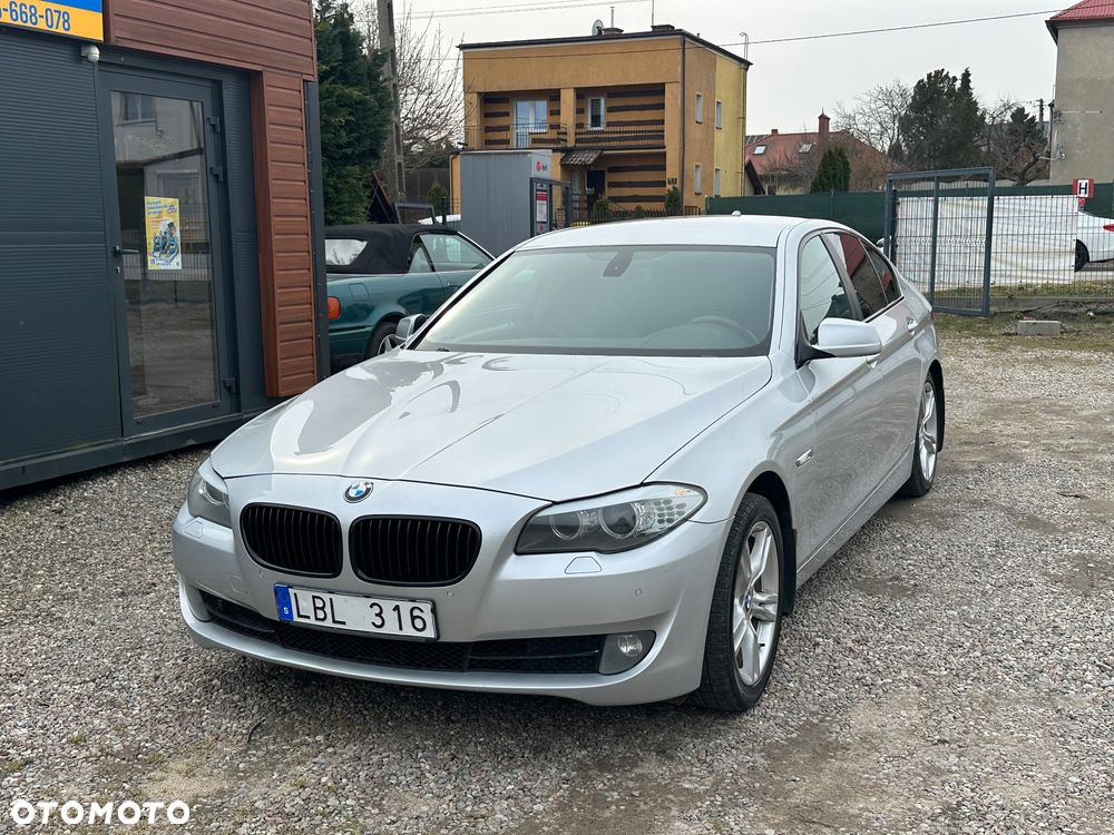 BMW Seria 5 520d Efficient Dynamics Edition - 2