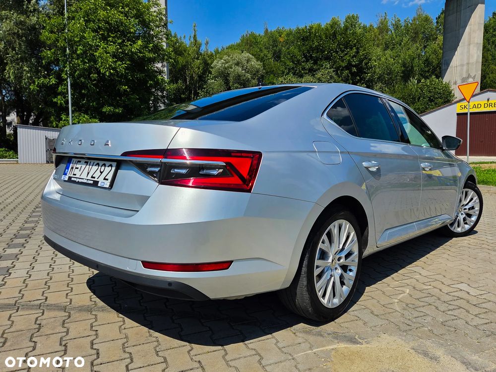 Skoda Superb 2.0 TSI Style DSG - 4