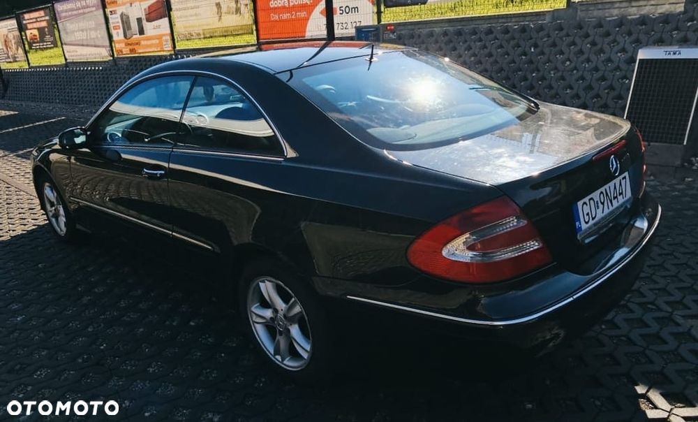Mercedes-Benz CLK - 16