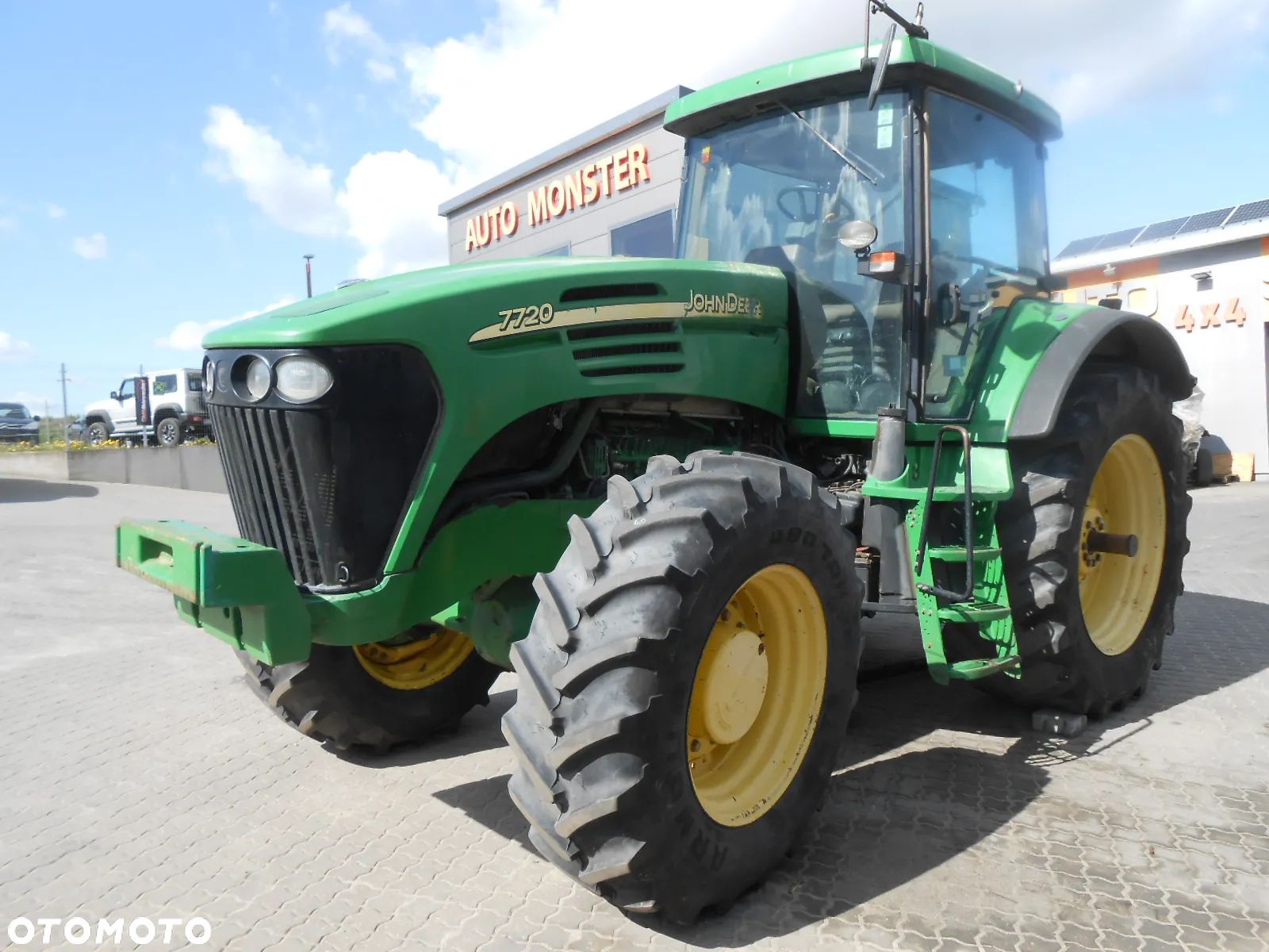 Elementy przedniej osi sztywnej John Deere 7720 - 1