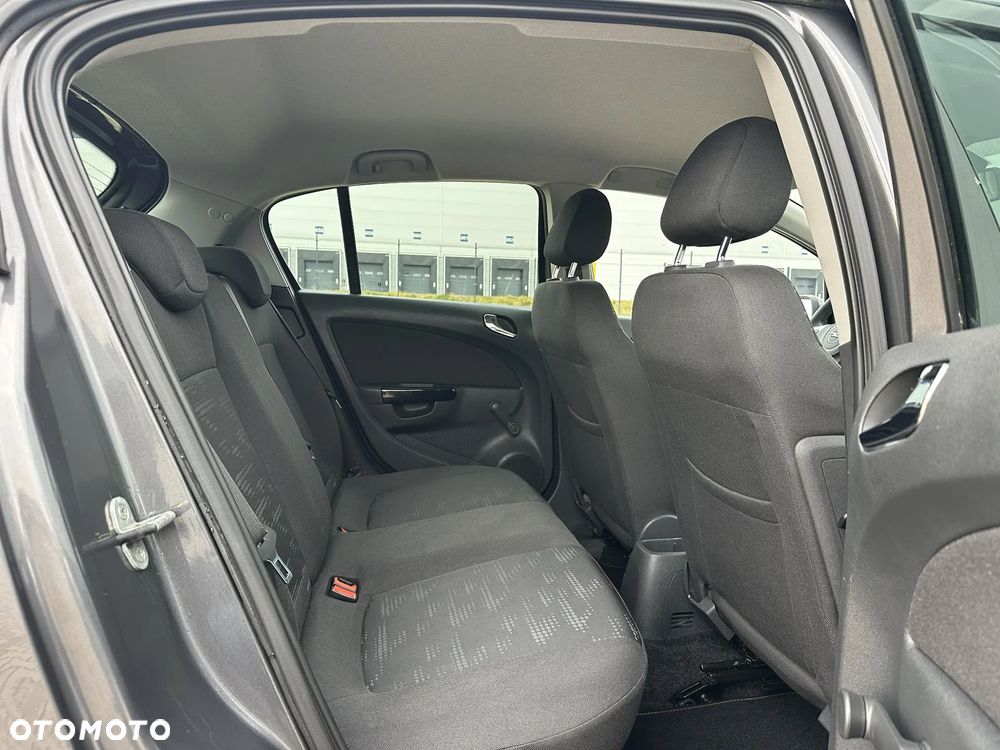 Opel Corsa 1.4 16V Satellite - 38