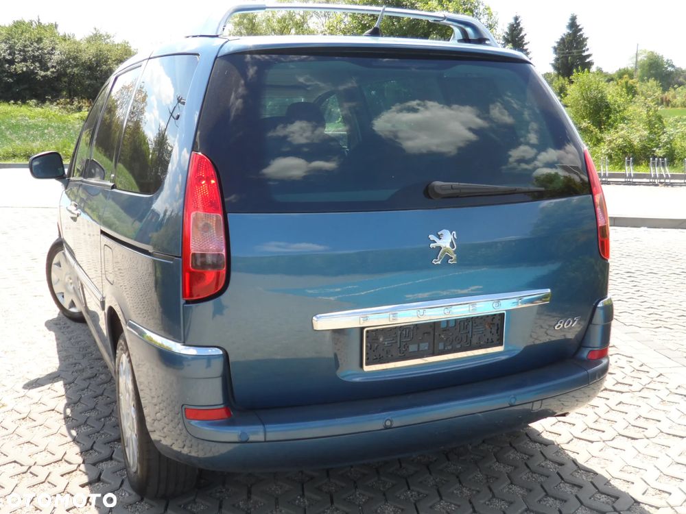 Peugeot 807 HDi 135 Premium - 11