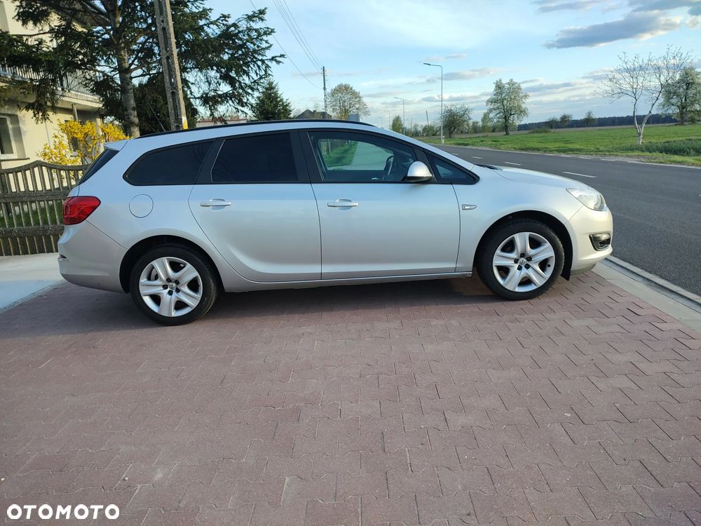 Opel Astra 1.6 Selection - 18