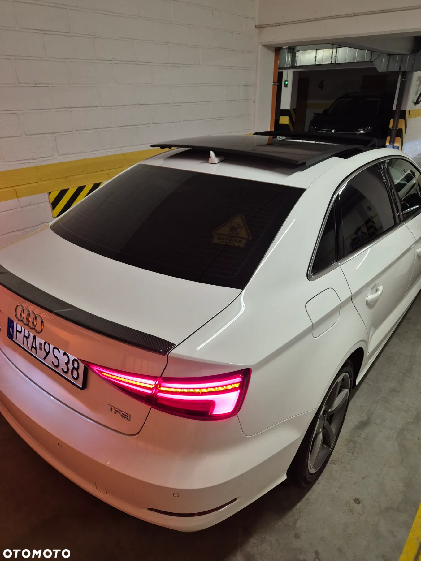 Audi A3 1.8 TFSI Ambiente S tronic - 11