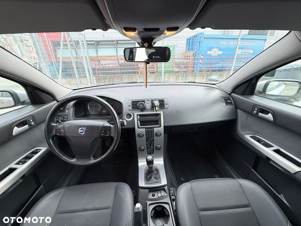Volvo V50 1.8 - 19