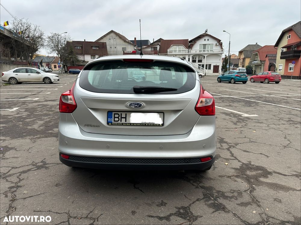 Ford Focus 1.6 Ti-VCT Titanium - 3