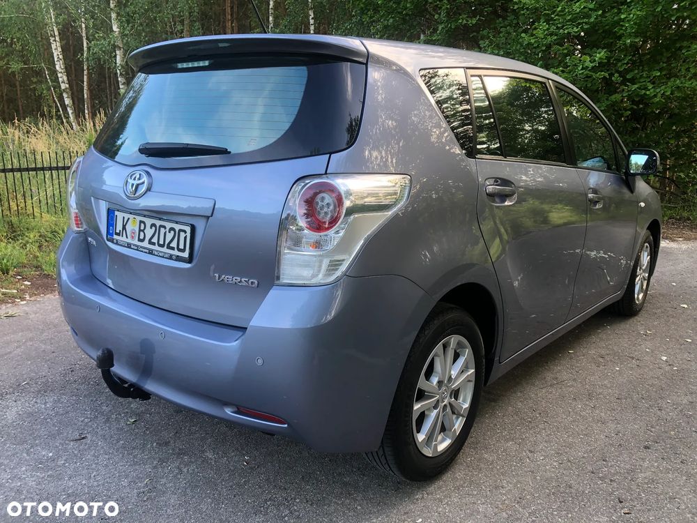 Toyota Verso 1.8 5-Sitzer Executive - 12