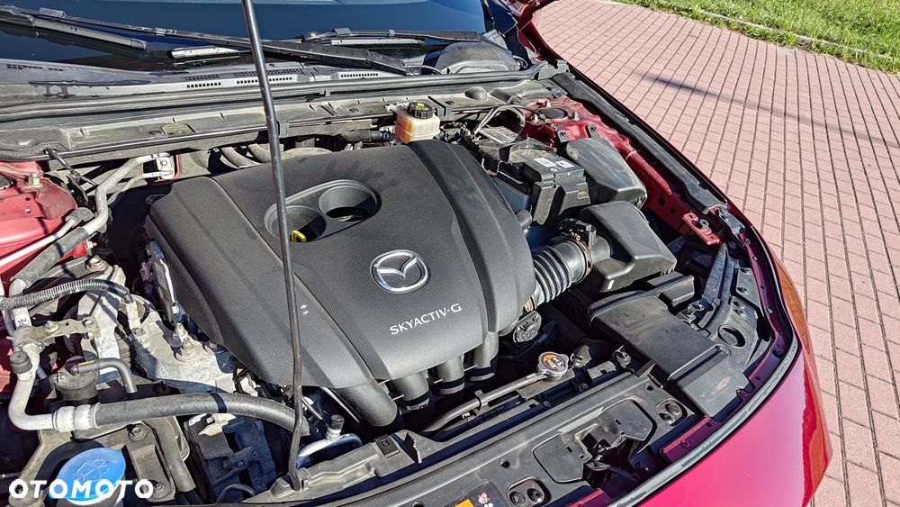 Mazda 3 SKYACTIV-G 2.0 M-Hybrid - 16