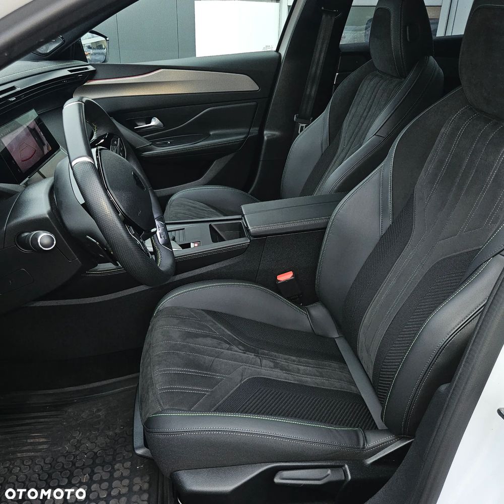 Peugeot 308 1.2 PureTech GT S&S EAT8 - 9