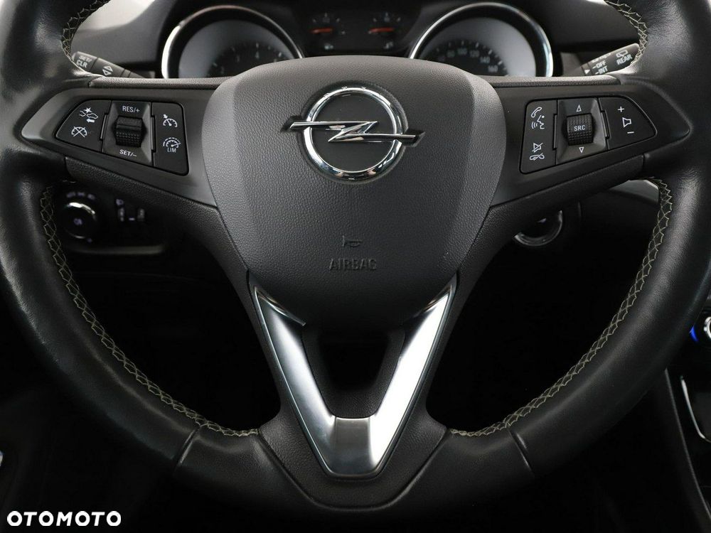 Opel Astra 1.2 T Elegance S&S - 22