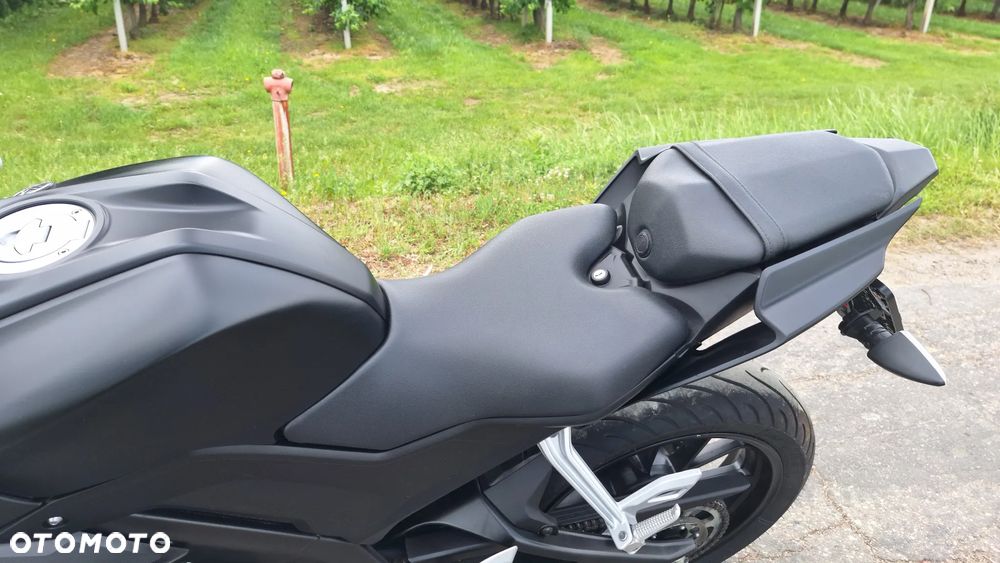 Yamaha YZR - 19
