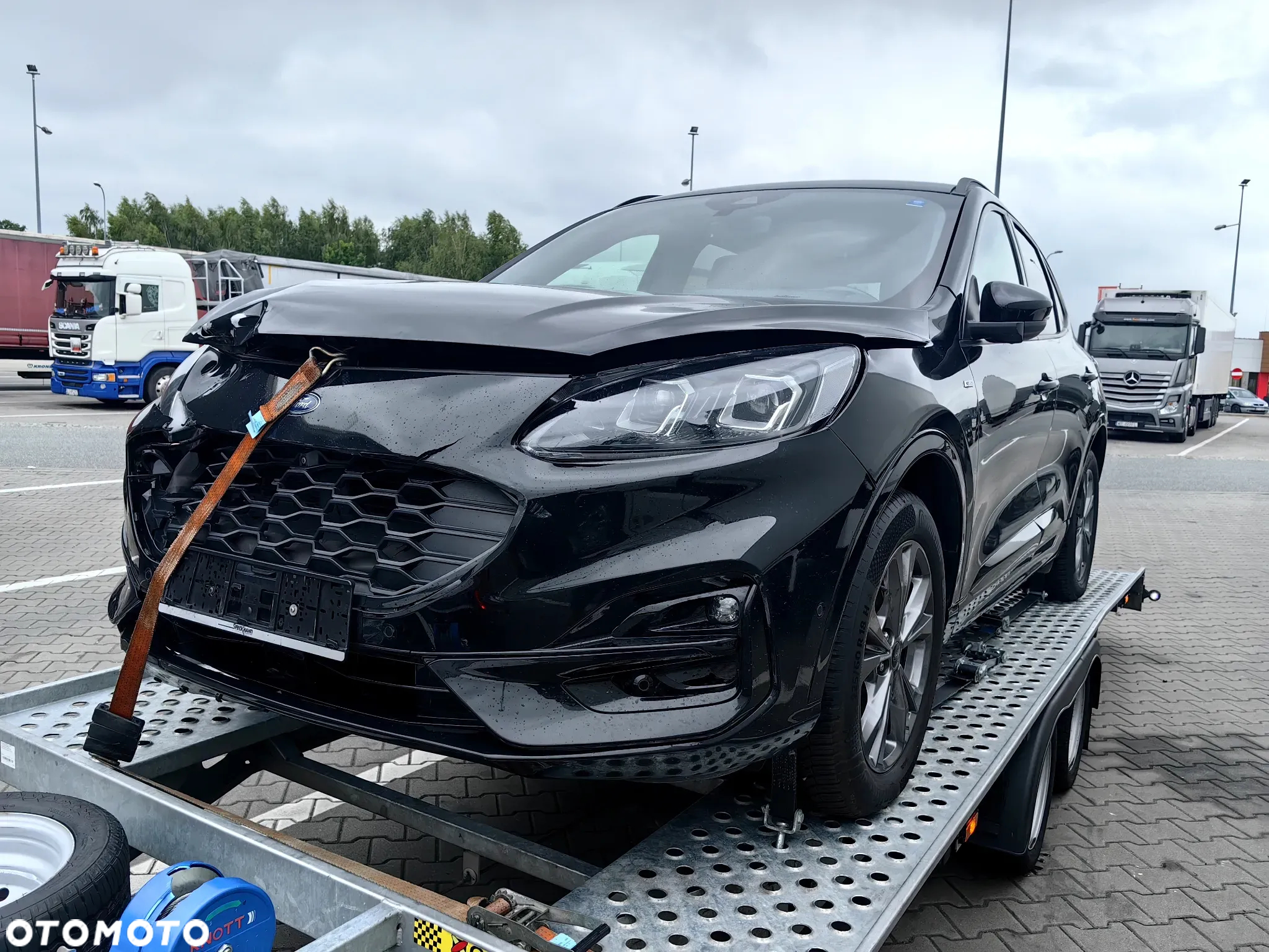 Ford Kuga 2.0 EcoBlue 4x4 ST-LINE - 2