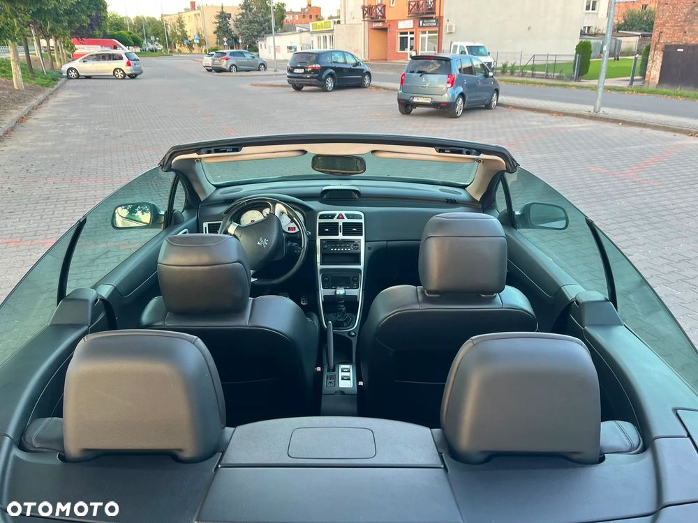 Peugeot 307 CC 2.0 HDi Intense - 12