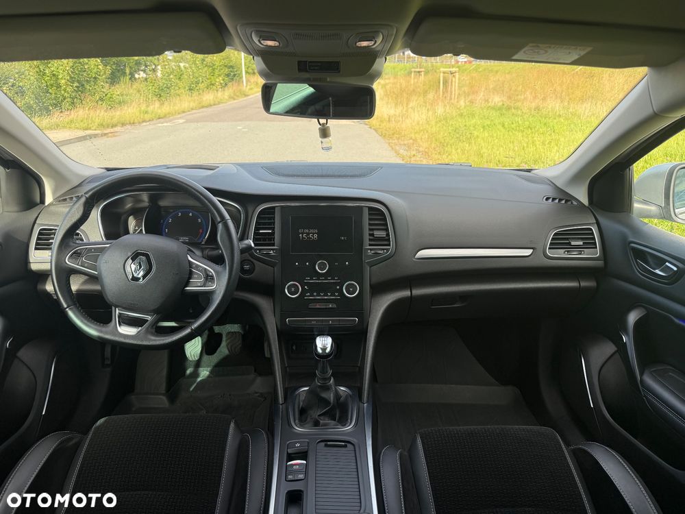 Renault Megane 1.2 16V TCe Energy Bose - 19